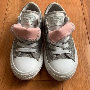 Size 11 Kids converse double tongue sneakers